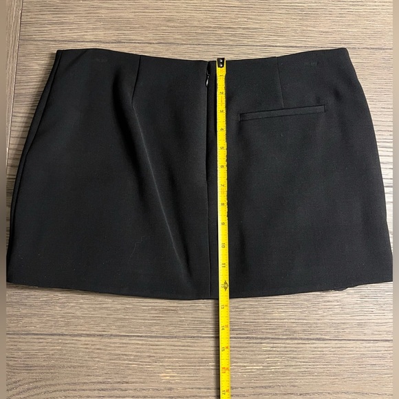 AREA Embroidered Butterfly Mini Skirt  in Black sz 8 NWT 1195$ - Picture 17 of 17